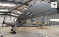 Storch side view photo